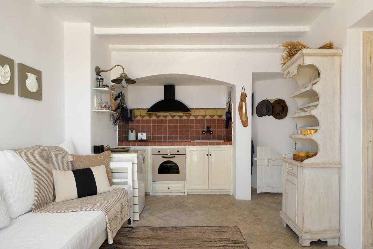 Ilivatos - Elegant Villa On The Caldera'S Edge Oia  Luaran gambar